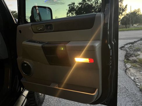 Used 2006 HUMMER H2 SUT image 19