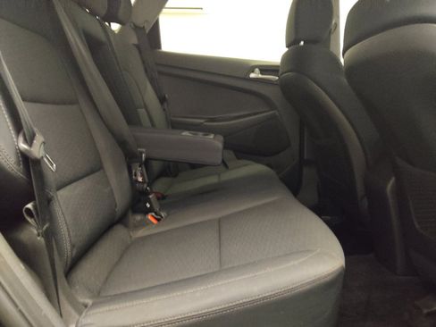Used 2020 Hyundai Tucson Value FWD image 19