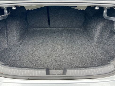 Used 2024 Volkswagen Jetta SE image 14