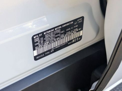 New 2026 Mitsubishi Outlander SEL image 39