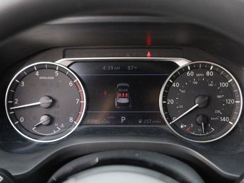 Certified 2023 Nissan Rogue SV AWD/4WD image 9