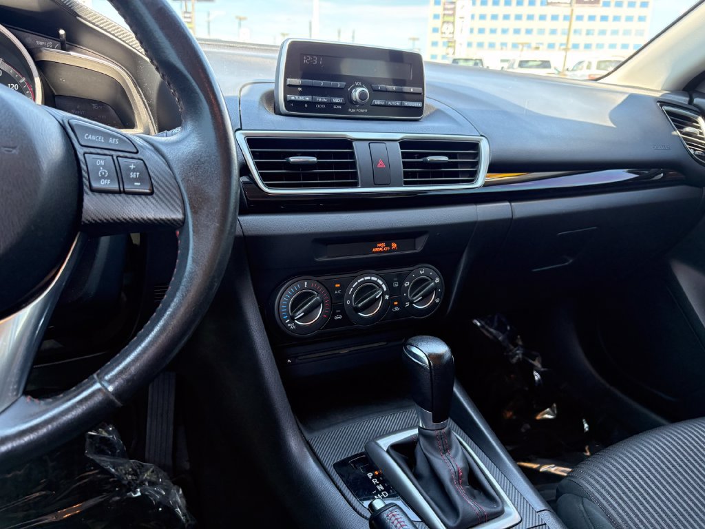 Used 2014 MAZDA MAZDA3 i Touring FWD image 15