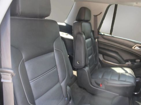 Used 2018 GMC Yukon Denali w/ Open Road Package AWD/4WD image 27