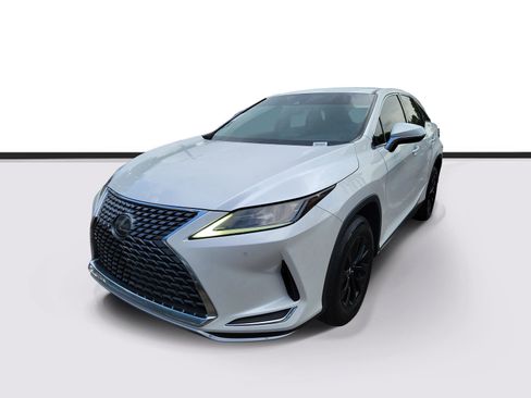 Used 2020 Lexus RX 350 FWD w/ Accessory Package image 2