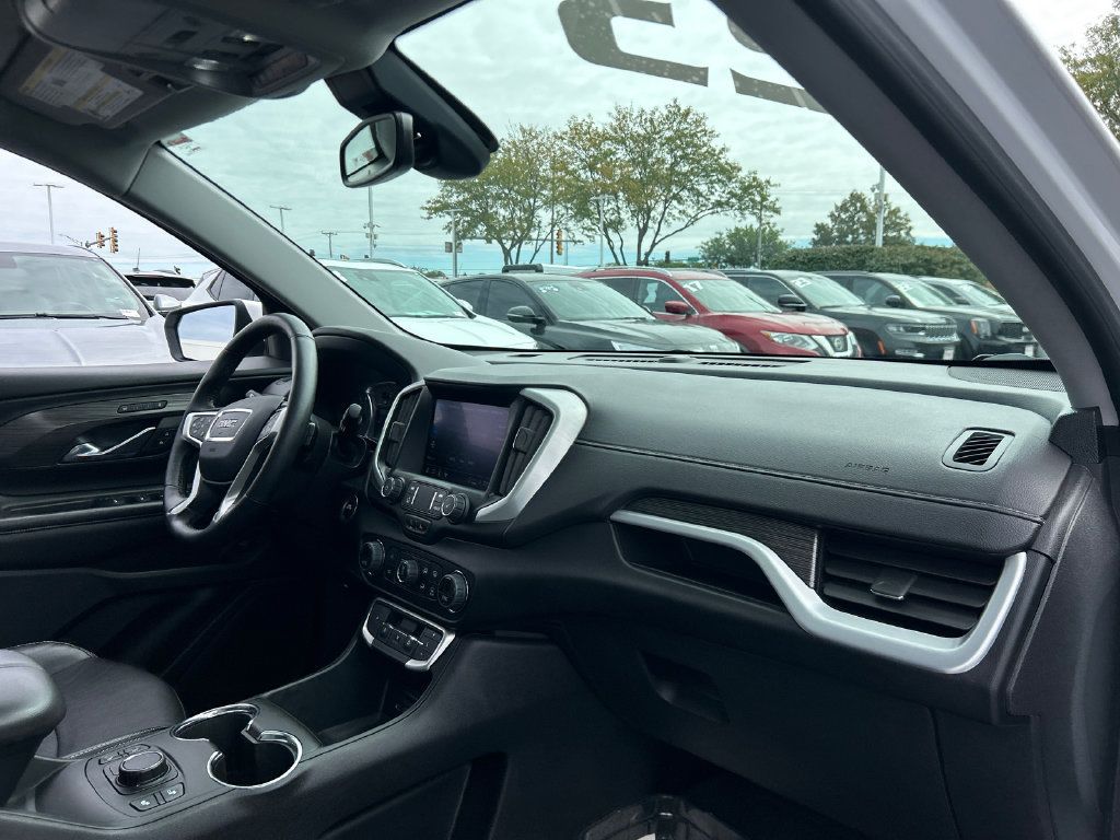 Certified 2023 GMC Terrain SLT FWD image 39