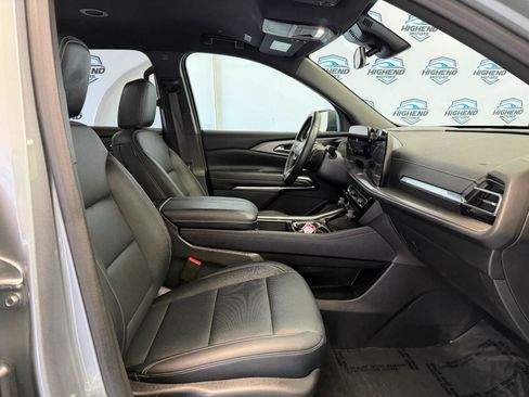 Used 2026 Chevrolet Traverse LT AWD/4WD image 28