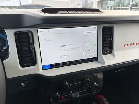 New 2026 Ford Bronco Heritage Edition image 18