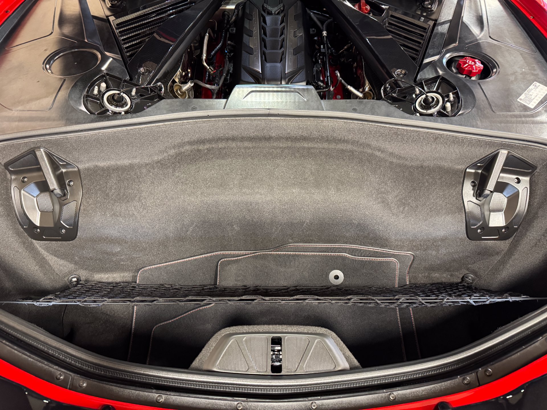 Used 2025 Chevrolet Corvette Stingray Premium Cpe w/ Z51 Performance Package RWD image 66
