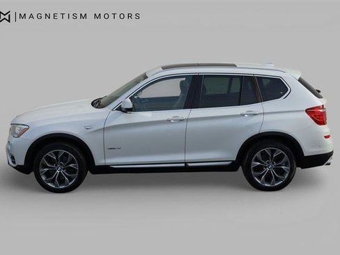Used 2016 BMW X3 xDrive28i AWD/4WD image 3