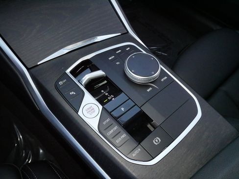 Used 2023 BMW M340i xDrive image 24