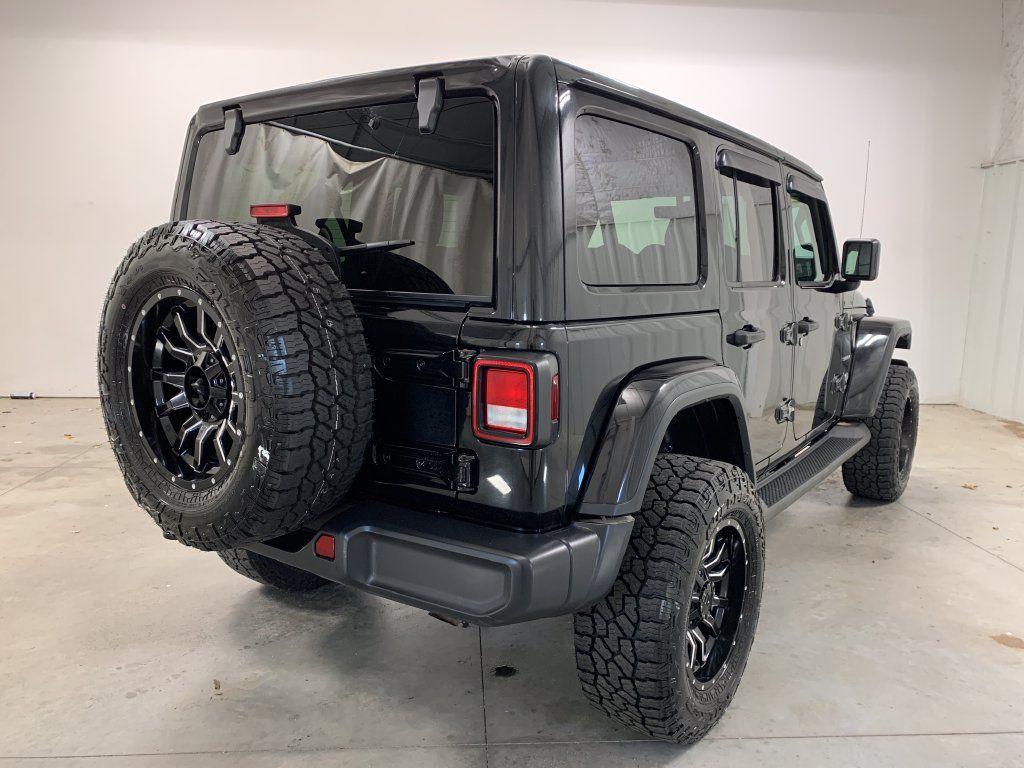 Used 2021 Jeep Wrangler Unlimited Sahara w/ Uconnect 4C Nav & Sound Group AWD/4WD image 8
