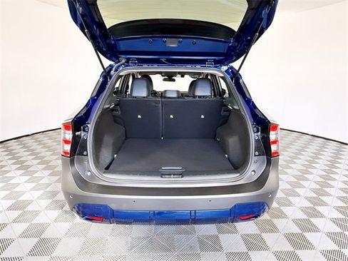Certified 2025 Nissan Kicks SR image 34
