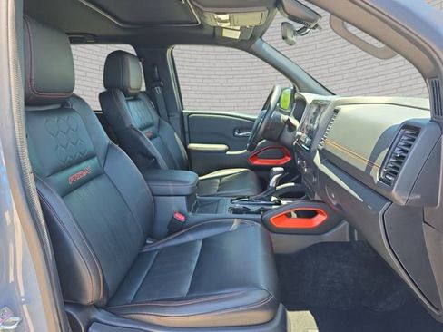 Used 2023 Nissan Frontier Pro-X w/ Pro-X Premium Package RWD image 11