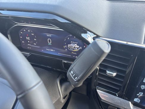 New 2026 Chevrolet Silverado 3500 LT w/ Convenience Package image 22