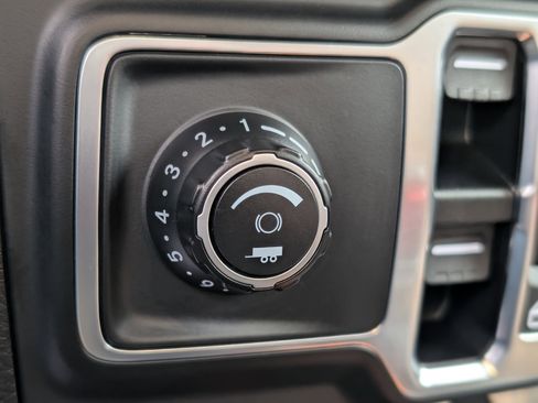 Used 2020 Jeep Gladiator Rubicon image 25