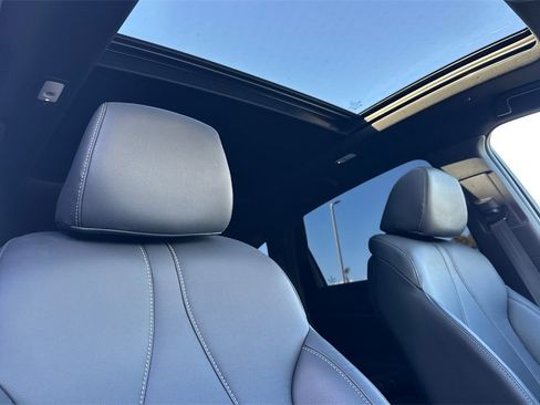 Certified 2025 Acura RDX SH-AWD image 14