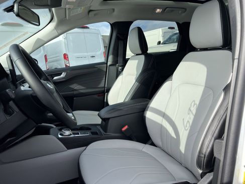 New 2026 Ford Escape Platinum w/ Premium Technology Package image 13