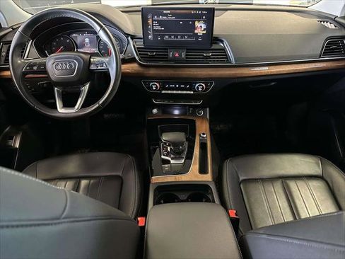 Used 2023 Audi Q5 2.0T Premium w/ Convenience Package image 12