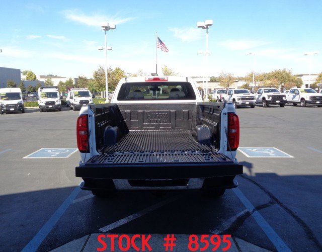 Used 2017 Chevrolet Colorado W/T w/ WT Convenience Package AWD/4WD image 5