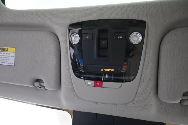 Used 2025 Kia Sorento S w/ Panoramic Sunroof Package FWD image 21