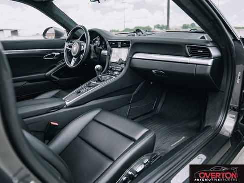 Used 2017 Porsche 911 Carrera S RWD image 24