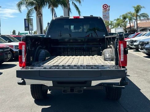 New 2025 Ford F350 Lariat w/ Black Appearance Package image 10