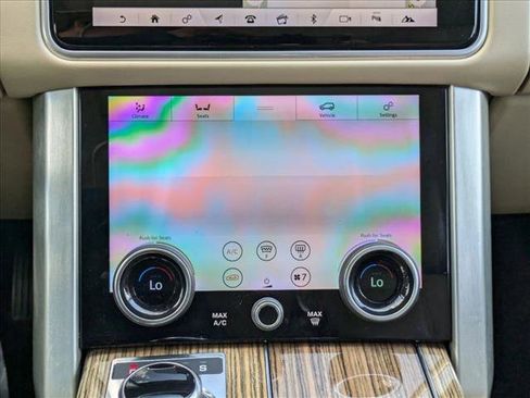 Used 2019 Land Rover Range Rover HSE image 14