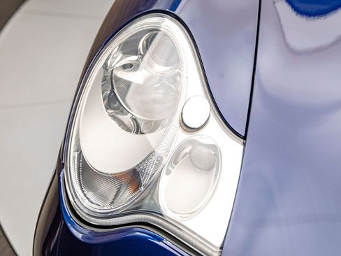 Used 2002 Porsche 911 Turbo image 28