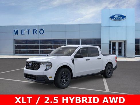 New 2026 Ford Maverick XLT w/ Equipment Group 301A image 2