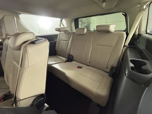 Used 2023 Ford Expedition Max XLT image 46