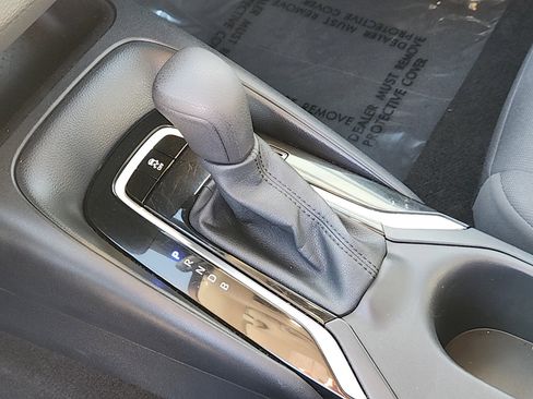 Certified 2023 Toyota Corolla LE image 17