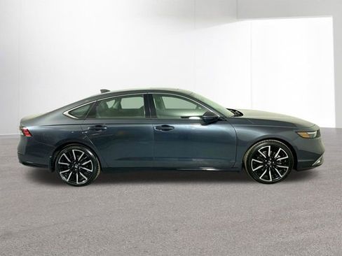 Used 2025 Honda Accord Touring image 35