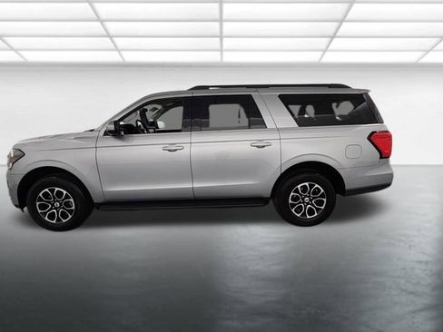 Used 2024 Ford Expedition Max XLT AWD/4WD image 5
