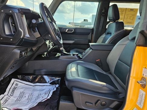 Used 2021 Ford Bronco First Edition image 10
