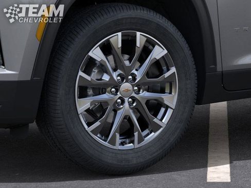 New 2026 Chevrolet Traverse LT w/ Sun and Wheel Package image 24