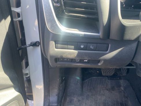 Used 2023 Nissan Rogue Platinum w/ Platinum Premium Package FWD image 19