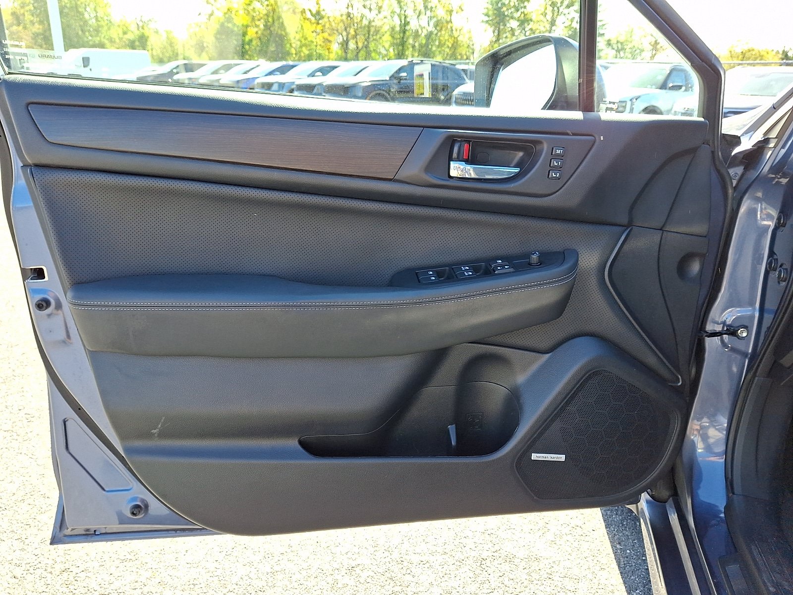Used 2017 Subaru Legacy 2.5i Limited AWD/4WD image 14
