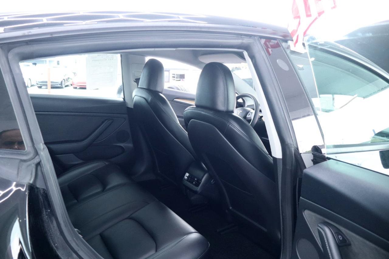 Used 2023 Tesla Model 3 Standard Range RWD image 32