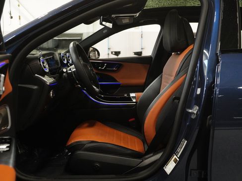 Used 2025 Mercedes-Benz C 43 AMG 4MATIC Sedan image 2