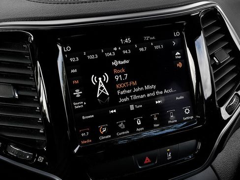 Used 2022 Jeep Cherokee Limited w/ Elite Package image 41