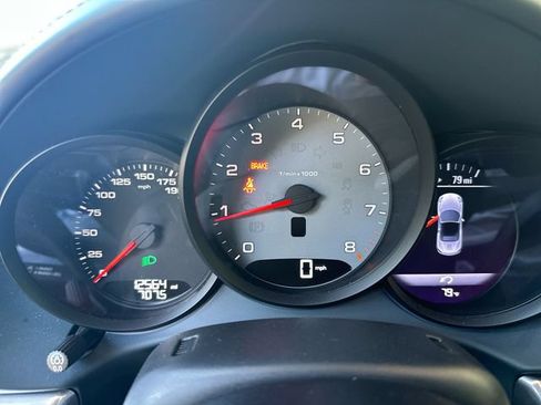 Used 2024 Porsche 718 Boxster S RWD image 16