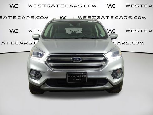 Used 2018 Ford Escape Titanium image 4