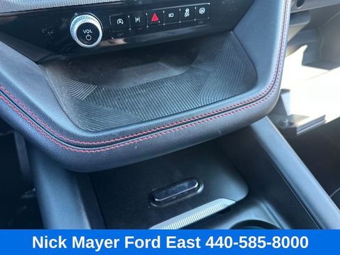 Used 2025 Ford Explorer ST-Line AWD/4WD image 43