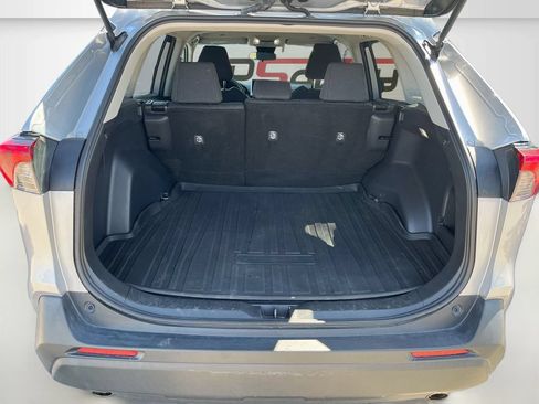 Used 2023 Toyota RAV4 LE AWD/4WD image 26