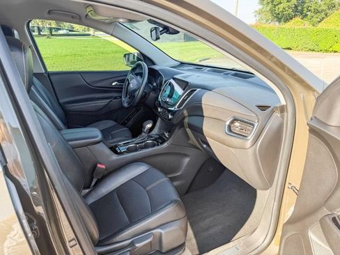 Used 2024 Chevrolet Equinox Premier FWD image 22
