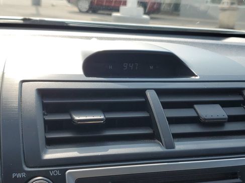 Used 2013 Toyota Camry XLE w/ Leather Pkg FWD image 26