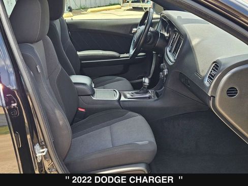 Used 2022 Dodge Charger SXT RWD image 28