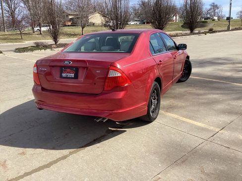 Used 2011 Ford Fusion SE w/ 202A Rapid Spec Order Code FWD image 4
