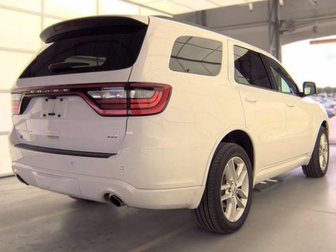 Certified 2025 Dodge Durango GT AWD/4WD image 3