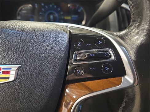 Used 2016 Cadillac Escalade ESV Premium image 19